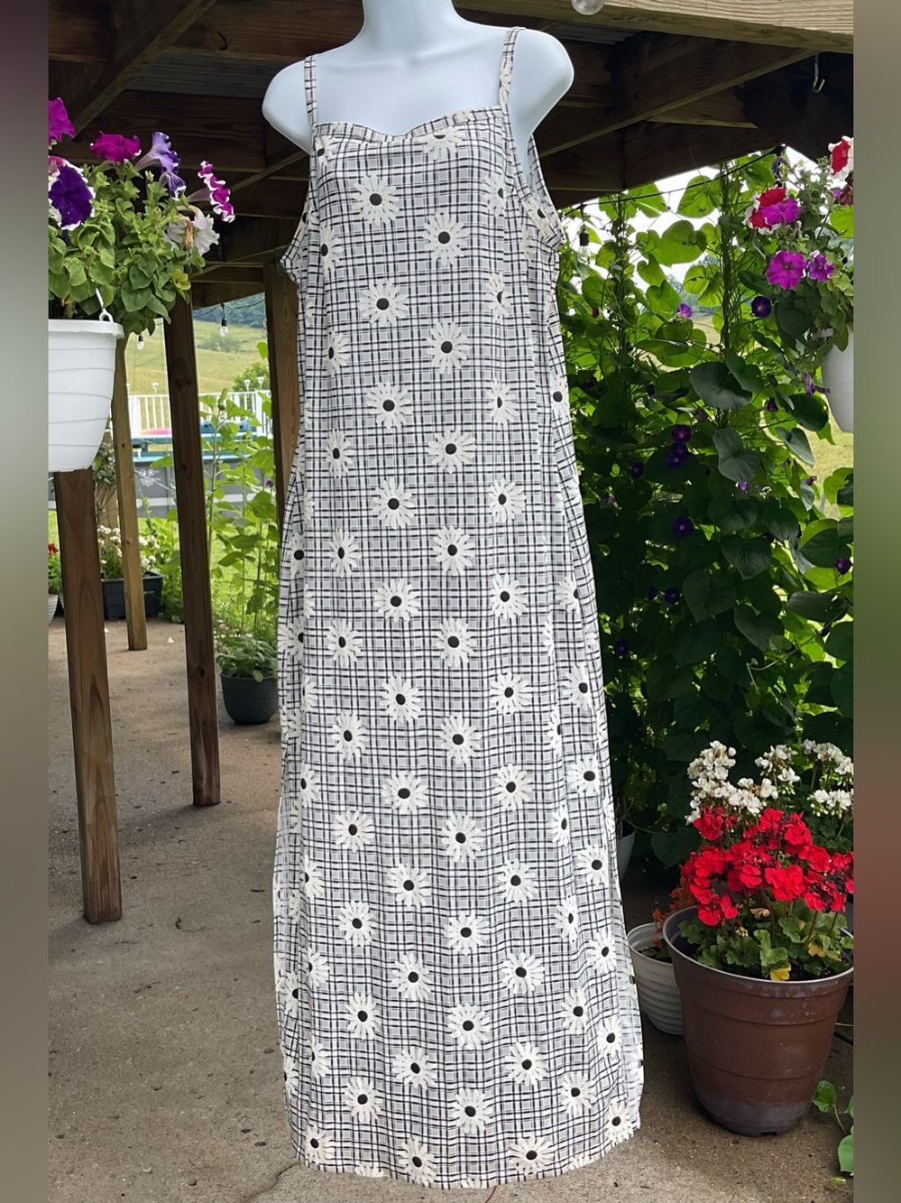 Mine USA XL Black White Daisy Plaid Maxi Dress Cottagecore Floral Grunge Y2K